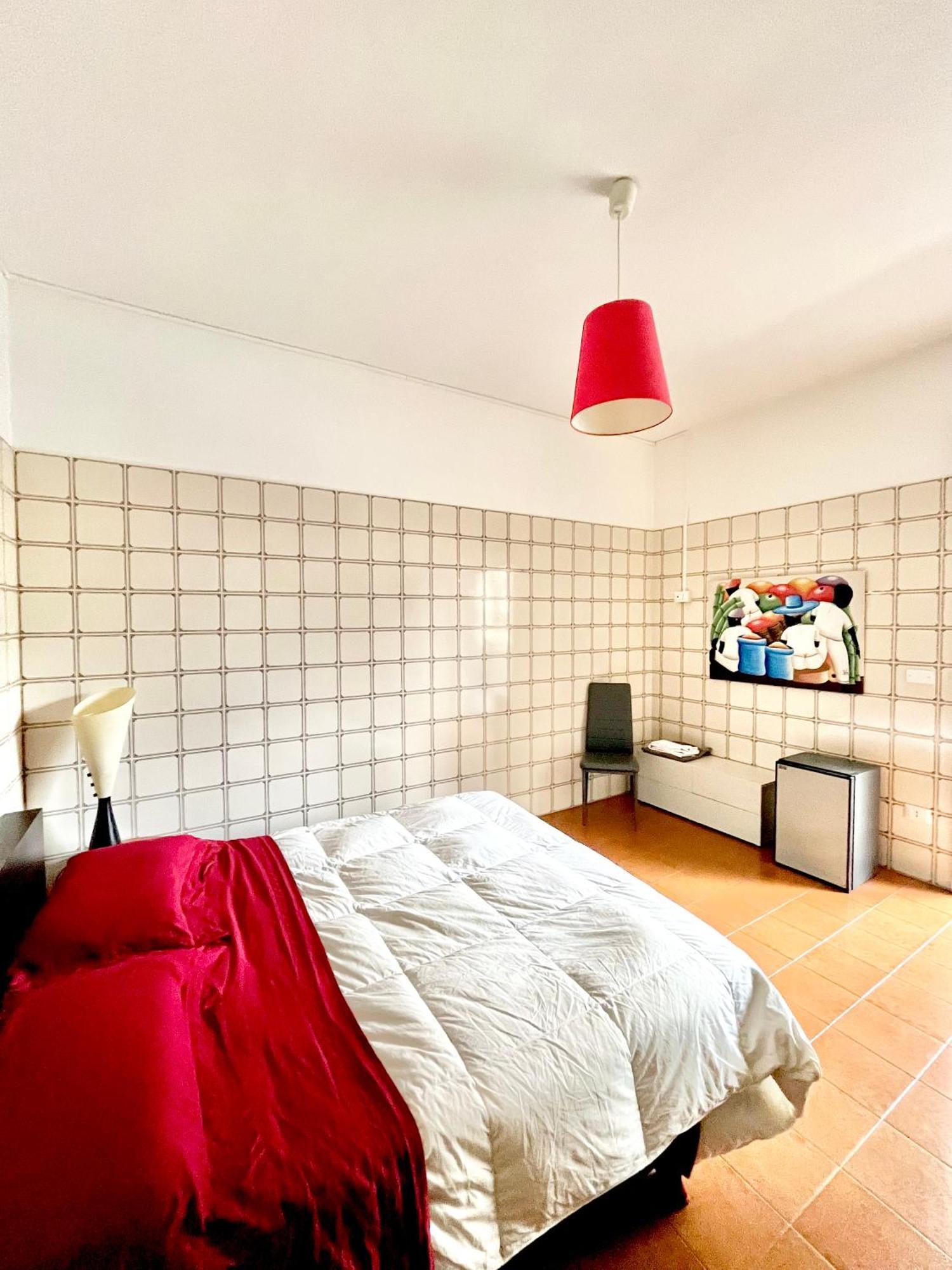 Puglia Low-Cost, Holiday Home Brindisi Exterior photo